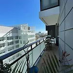 Cosy With Balcony Eiffel Tower View Apartment